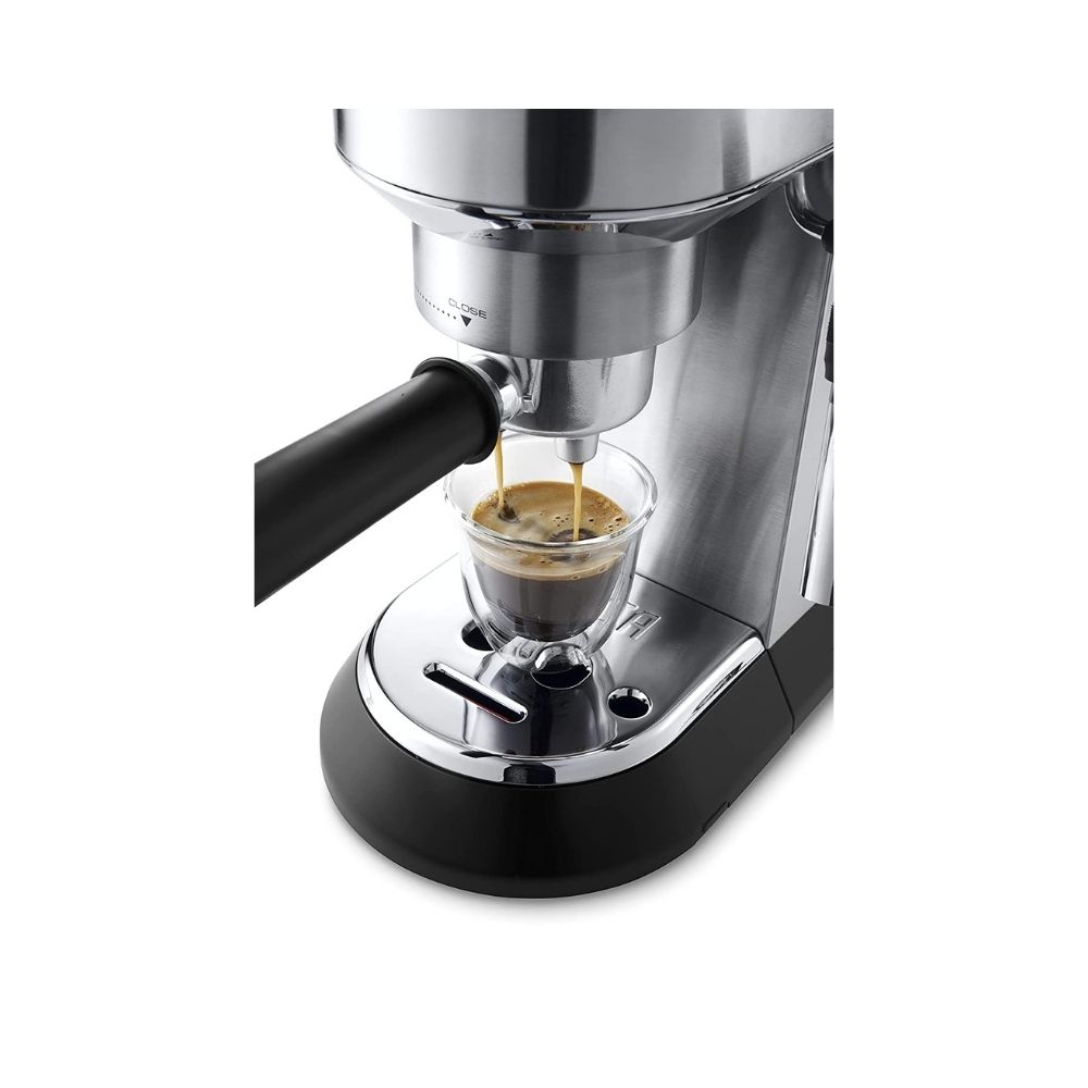 Delonghi 1300 W Semi-Automatic Expresso and Cappuccino Coffee Maker Metallic (EC685M)