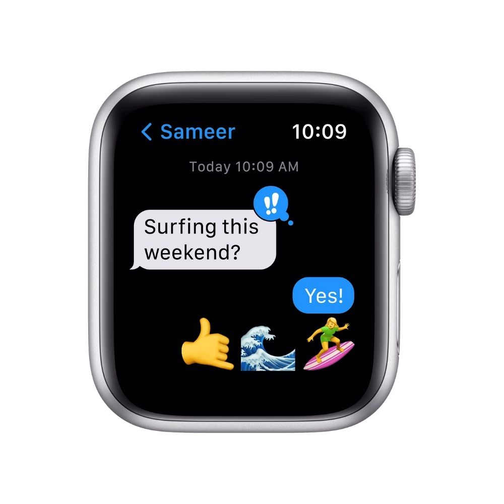 オーディオ機器 イヤフォン Apple Watch Smart Watch, (MKQV3HN/A, Silver/Blue Band)
