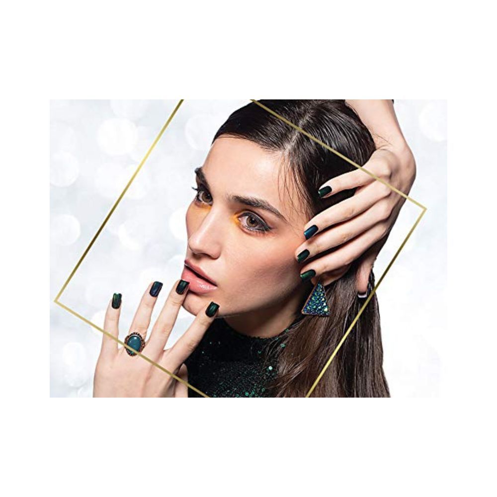 Color Fx Premium Non-Toxic Nail Polish with Glossy Finish in Bottle Green