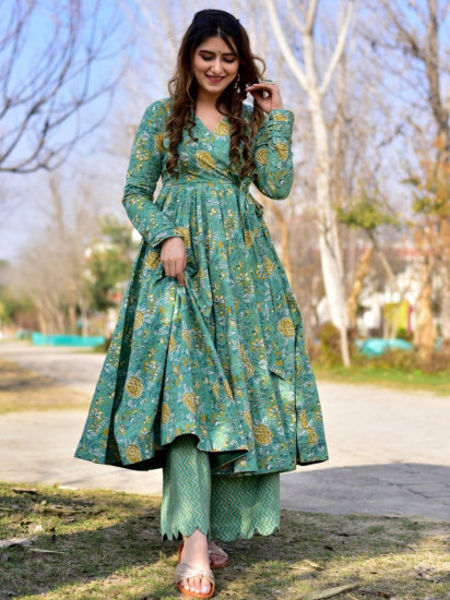 Gorgeous Sea-Green Digital Printed Cotton Palazzo Suit