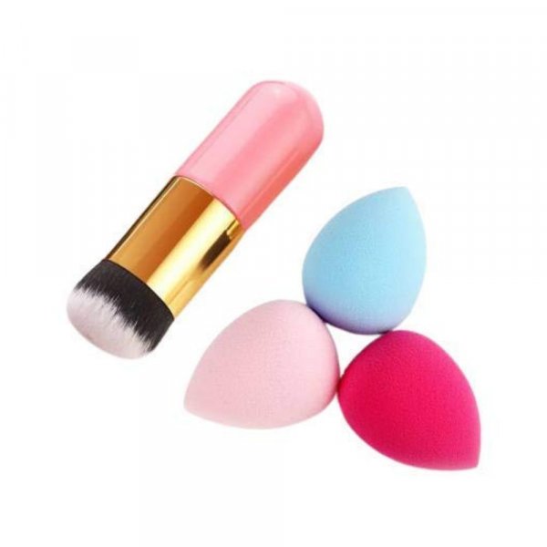 MAYU Extra Soft Foundation Makeup Brush with 3 Sponge puff blender