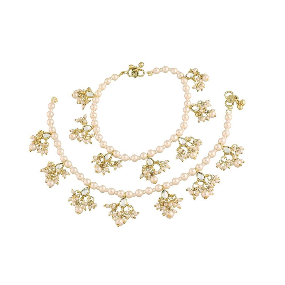 Peora White Gold Plated Bridal Kundan Pearl Anklet