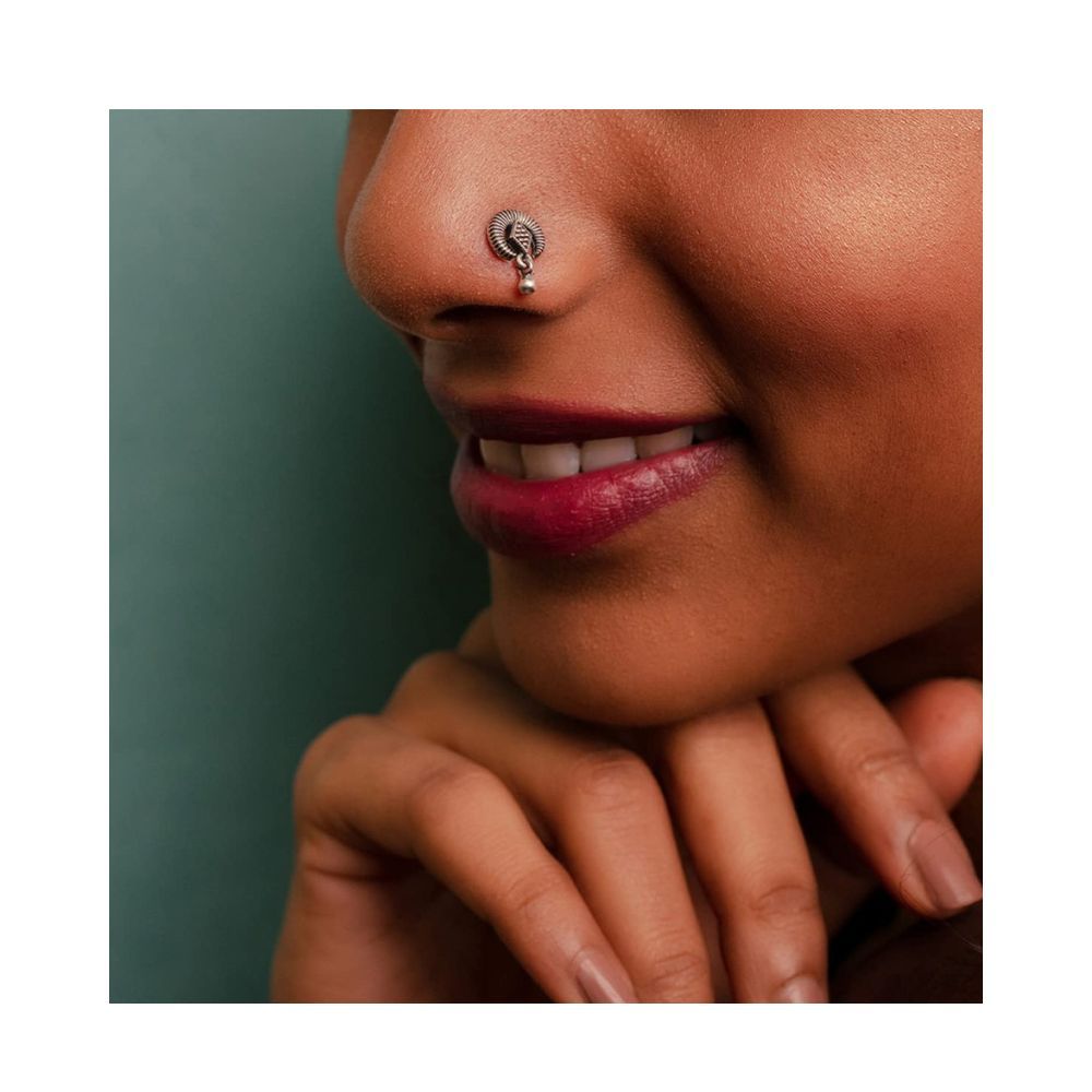 Shaya by CaratLane Antique Didas Holiday Nose Pin in 925 sterling silver