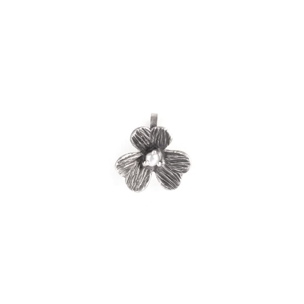 Shaya by CaratLane Joan C Nose Ring in 925 sterling silver
