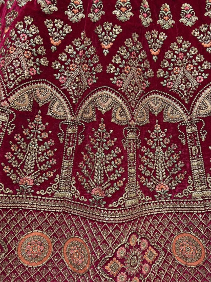 Stunning Rani Pink Zari Work Velvet Bridal Wear Lehenga Choli
Semi Stitched