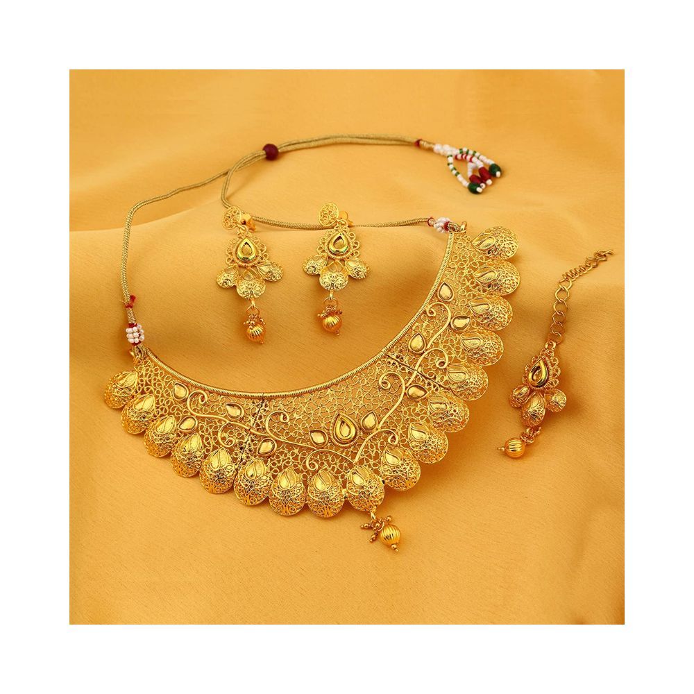 Sukkhi Glamorous Gold Plated Choker Necklace Set Combo for Women
