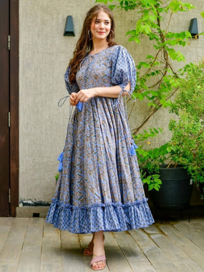 Ladies Fancy Cotton Kurti at Rs 500 in Surat | ID: 2851595973133