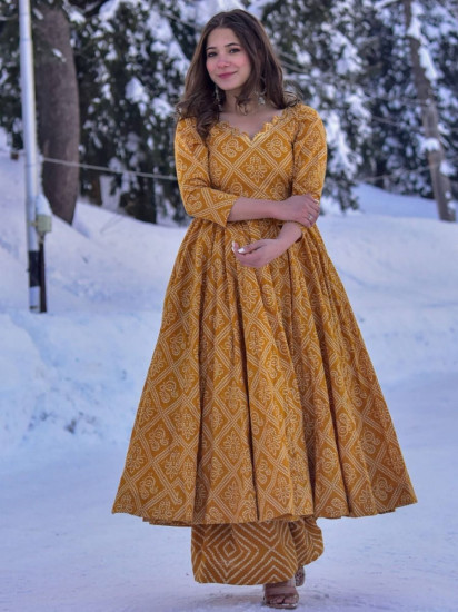 Surprising Yellow Bandhej Printed Cotton Palazzo Suit