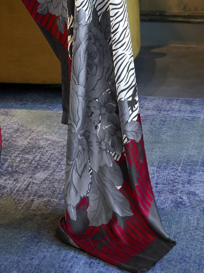 Tempting White & Grey Digital Printed Crepe Festive Wear Saree With Blouse(Un-Stitched)