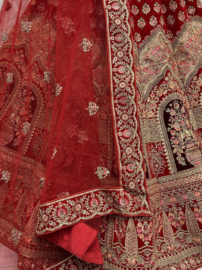 Winsome Red Multi-Work Velvet Bridal Lehenga Choli
Semi Stitched