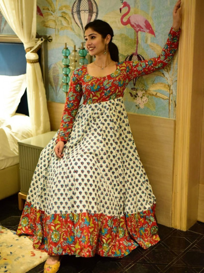 Wonderful White Digitally Printed Cotton Silk Ready-to-wear Long Kurti